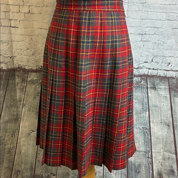 Nordstrom Corbin Ltd Vintage Grey Red Pleated Plaid Skirt Sz 12 Academia Holiday - Picture 7 of 16